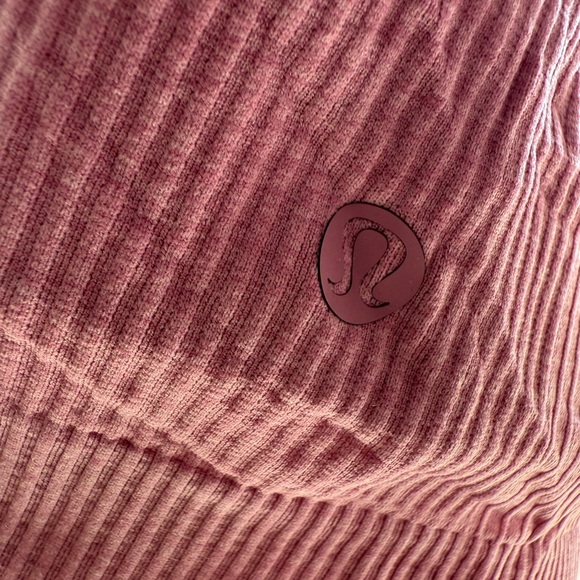 Lululemon ebb to Street long sleeve - Picture 8 of 8